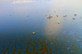 Day 30 of Deepwater Horizon oil spill